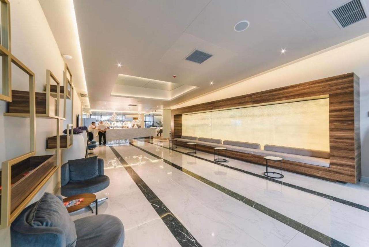 Black Sea Aparthotel Orbi City Batumi Exterior photo