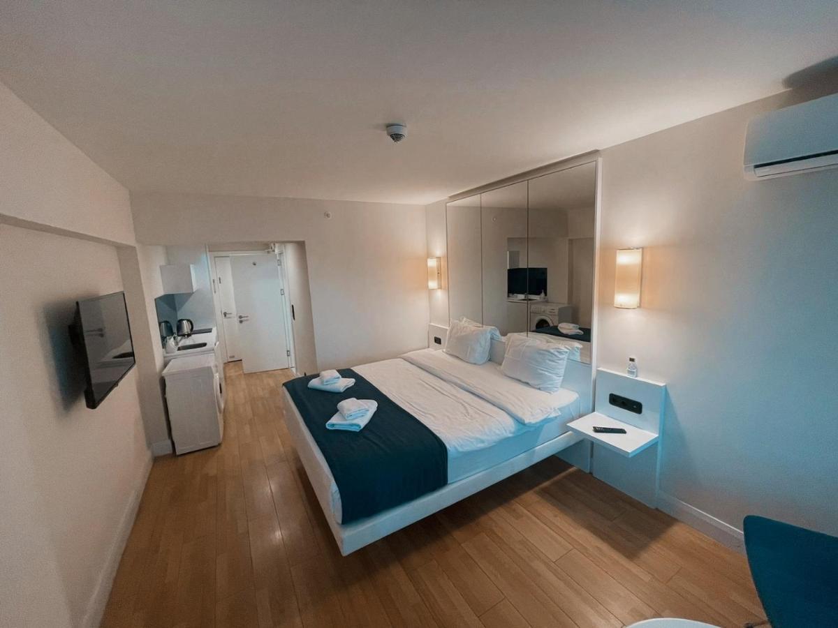 Black Sea Aparthotel Orbi City Batumi Exterior photo